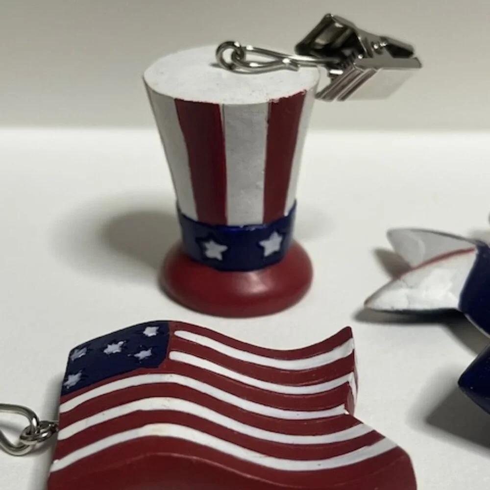 Patriotic American Tablecloth Weights Clips Set 4 Flag Hat Star Firework 1.5